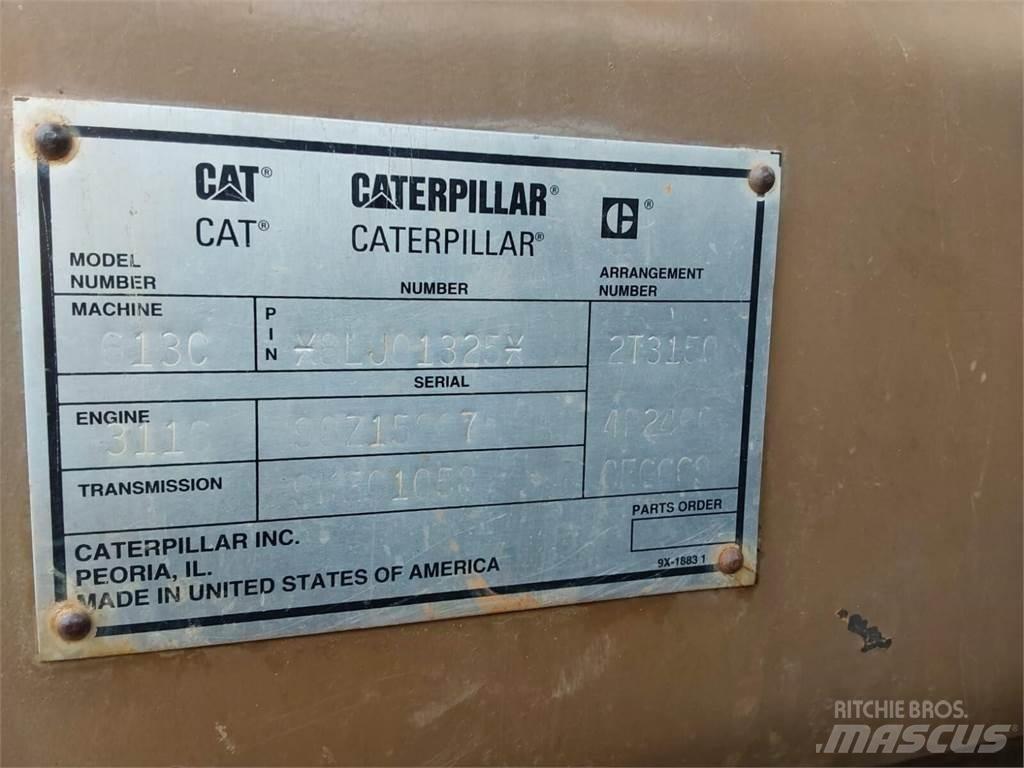 CAT 613C 탱커 트레일러