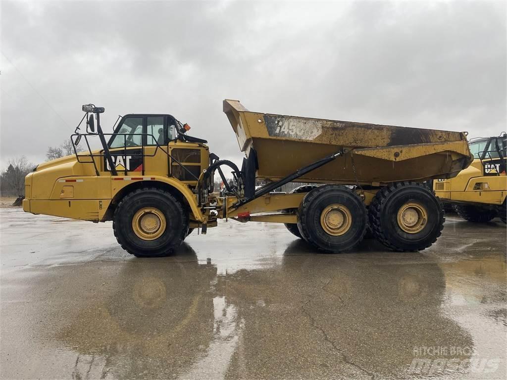 CAT 745C 연결식 홀러