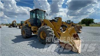 CAT 938M  휠로우더