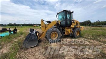 CAT 938M  휠로우더