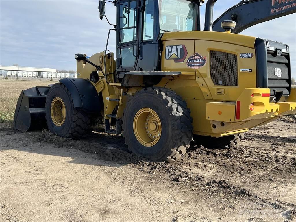 CAT 938M  휠로우더
