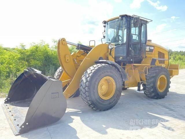 CAT 938M  휠로우더