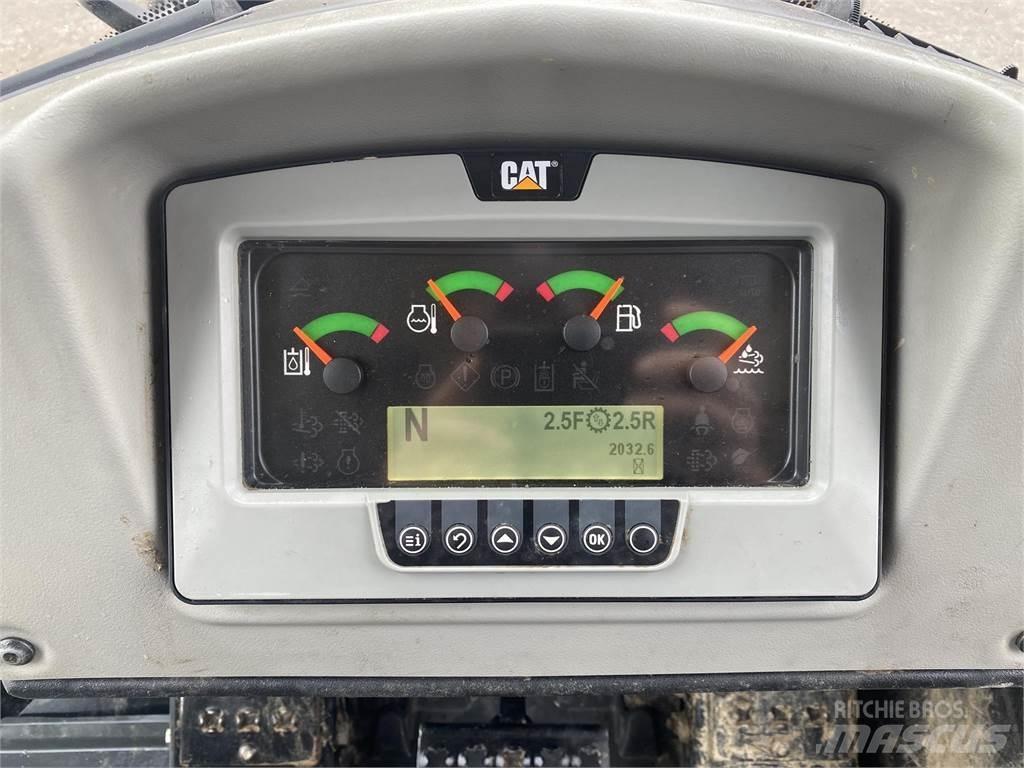 CAT 963K 궤도식 로우더