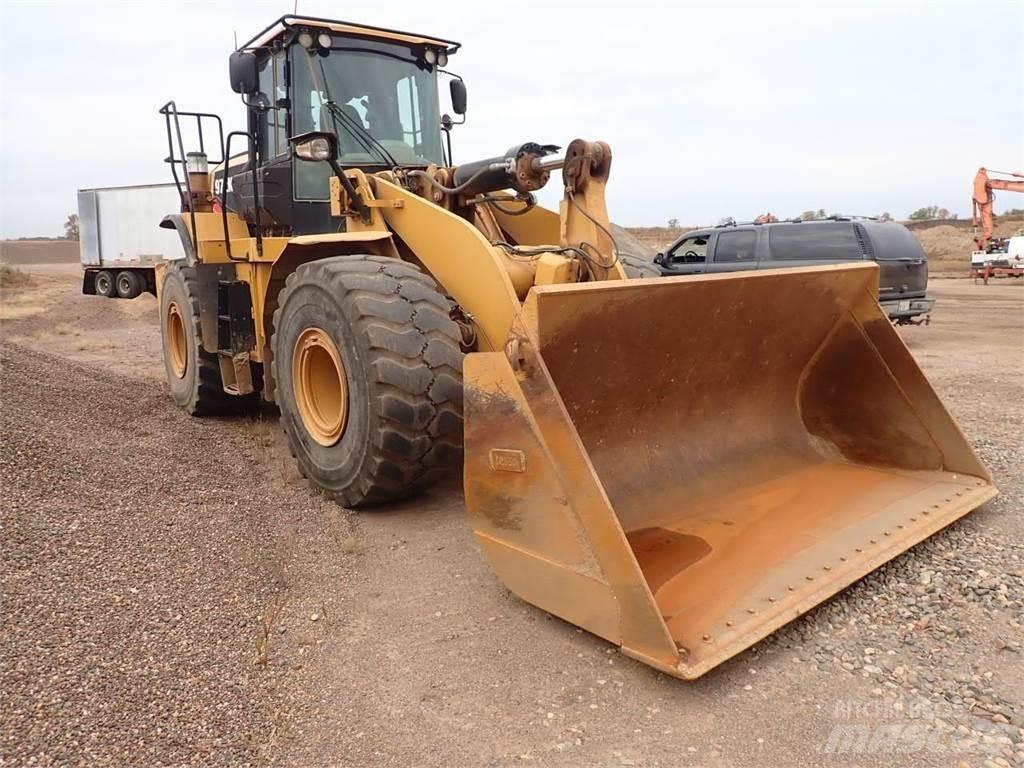 CAT 972K  휠로우더