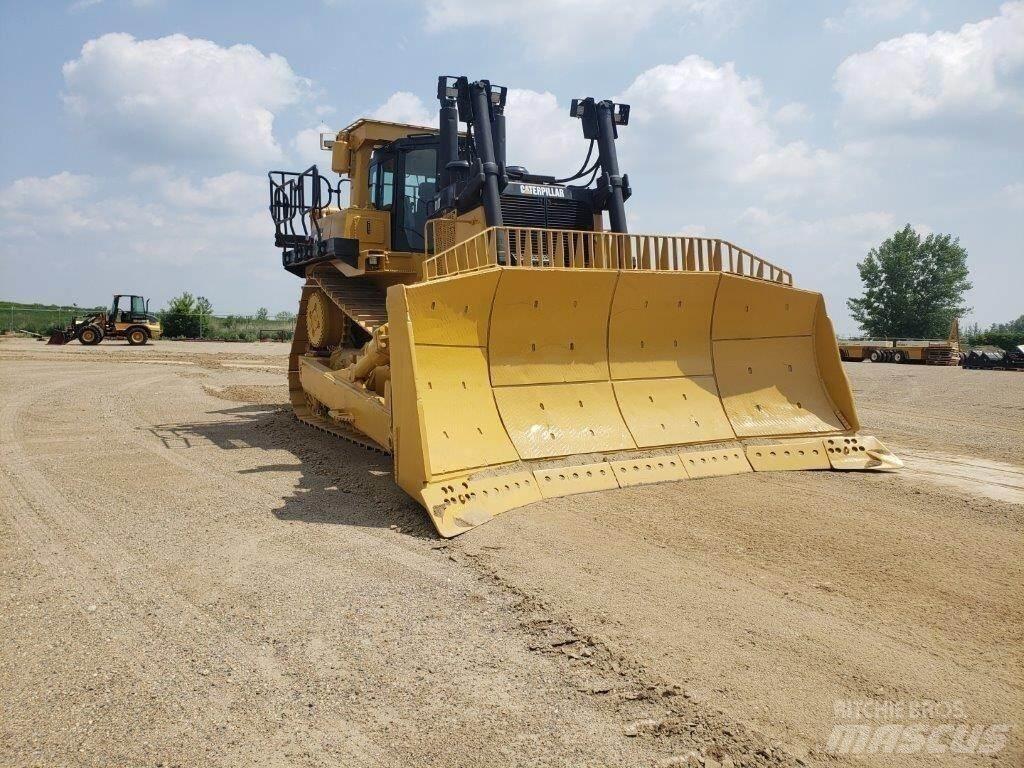 CAT D10T 크롤러 도저