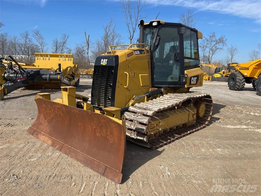 CAT D3K2 LGP 크롤러 도저