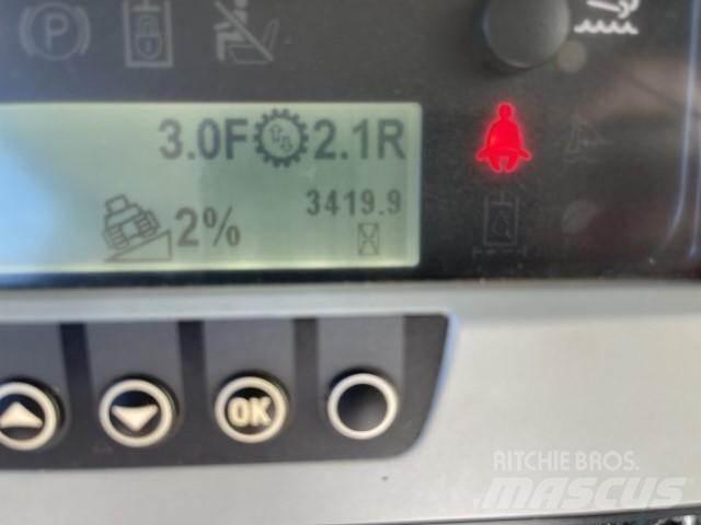 CAT D3K2 LGP 크롤러 도저
