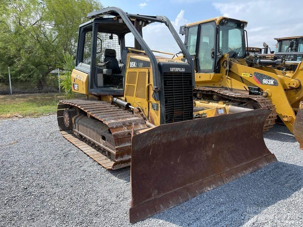 CAT D5K2 LGP 크롤러 도저