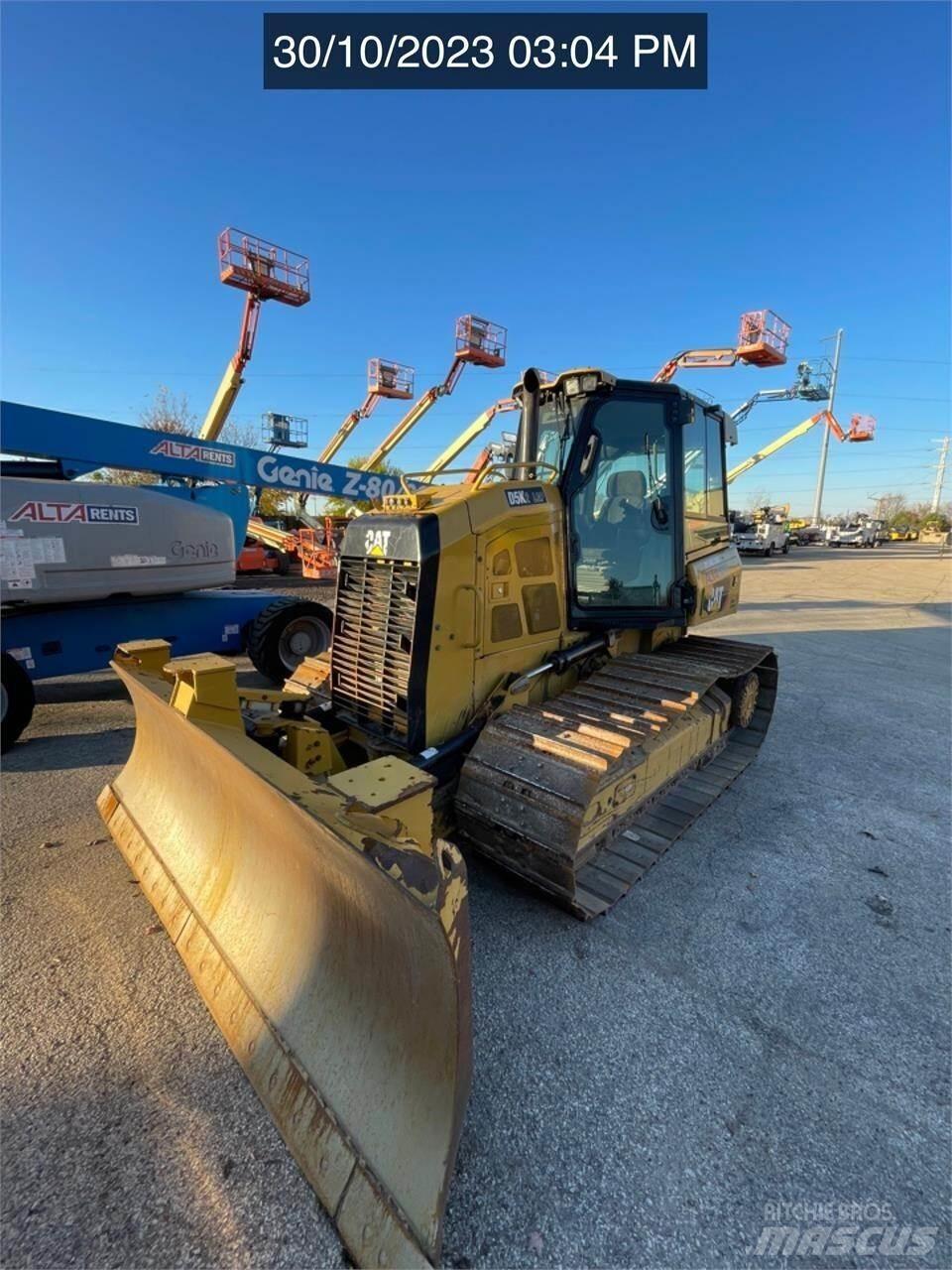CAT D5K2 LGP 크롤러 도저