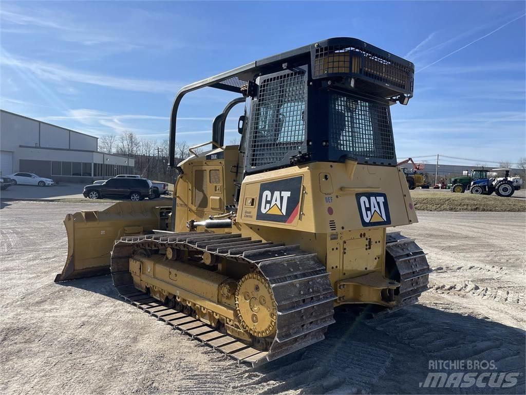 CAT D6K2 LGP 크롤러 도저