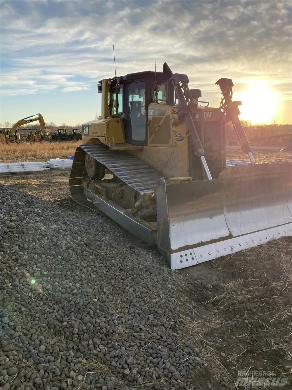 CAT D6T LGP 크롤러 도저