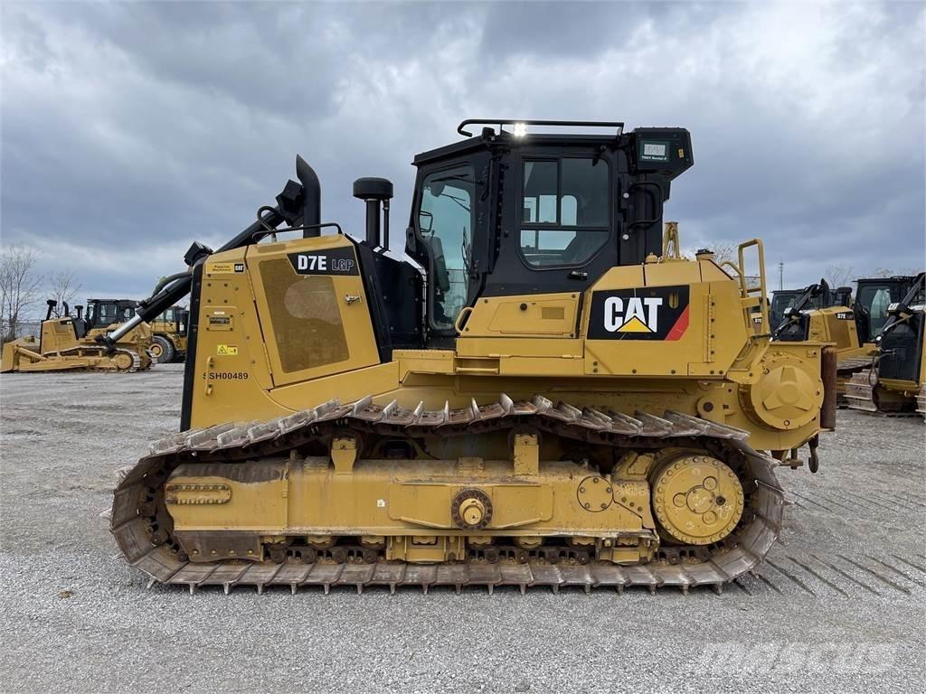 CAT D7E LGP 크롤러 도저