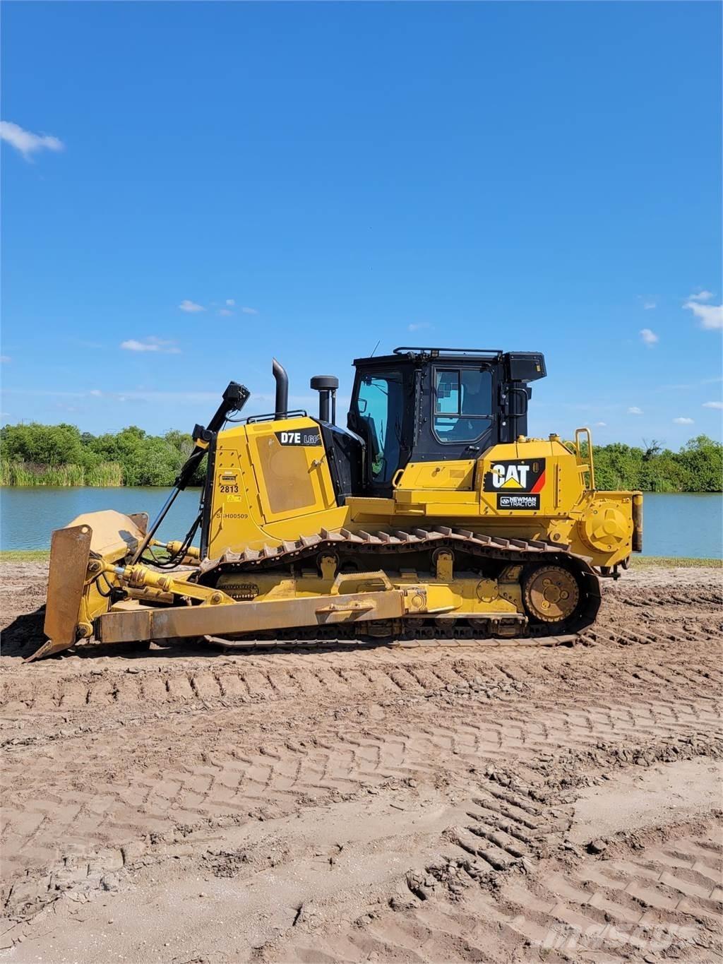 CAT D7E LGP 크롤러 도저