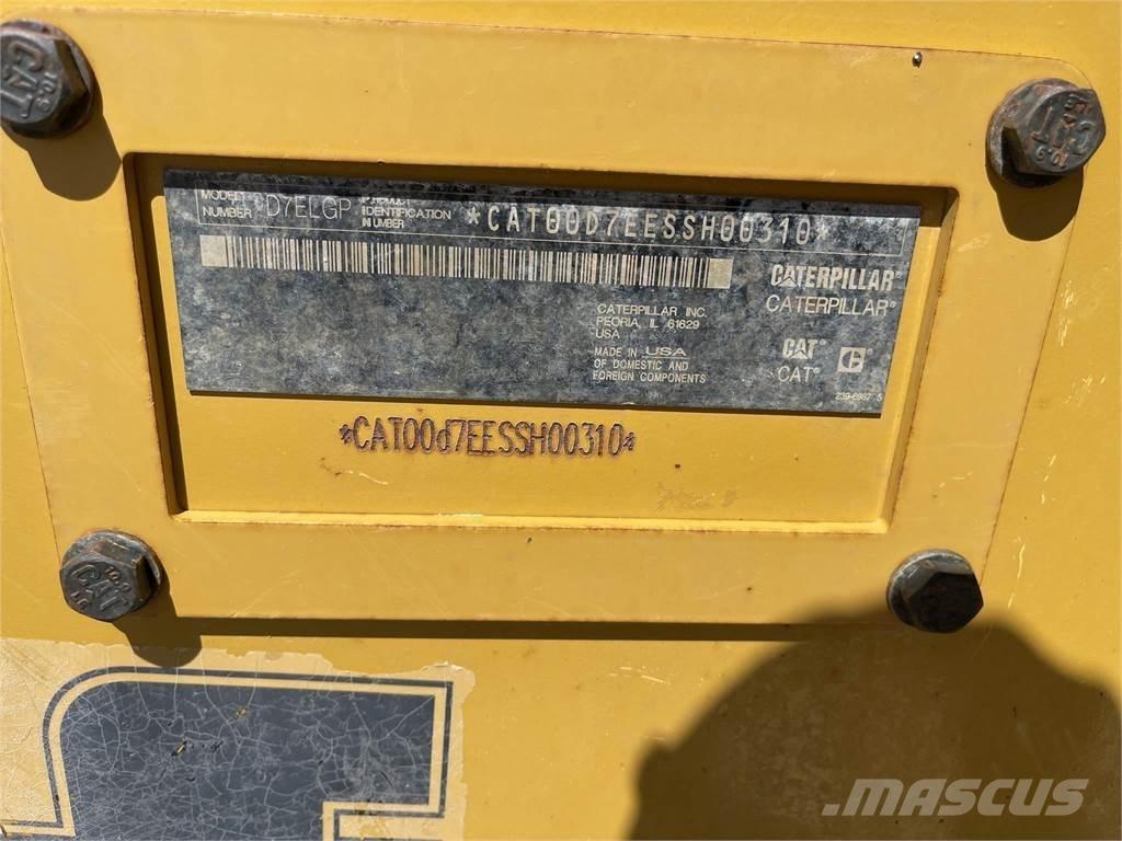 CAT D7E LGP 크롤러 도저