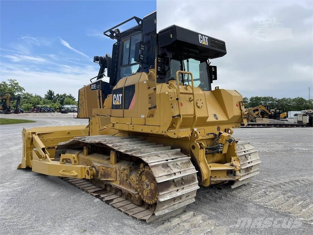 CAT D7E LGP 크롤러 도저