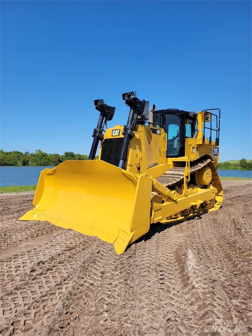CAT D8T 크롤러 도저