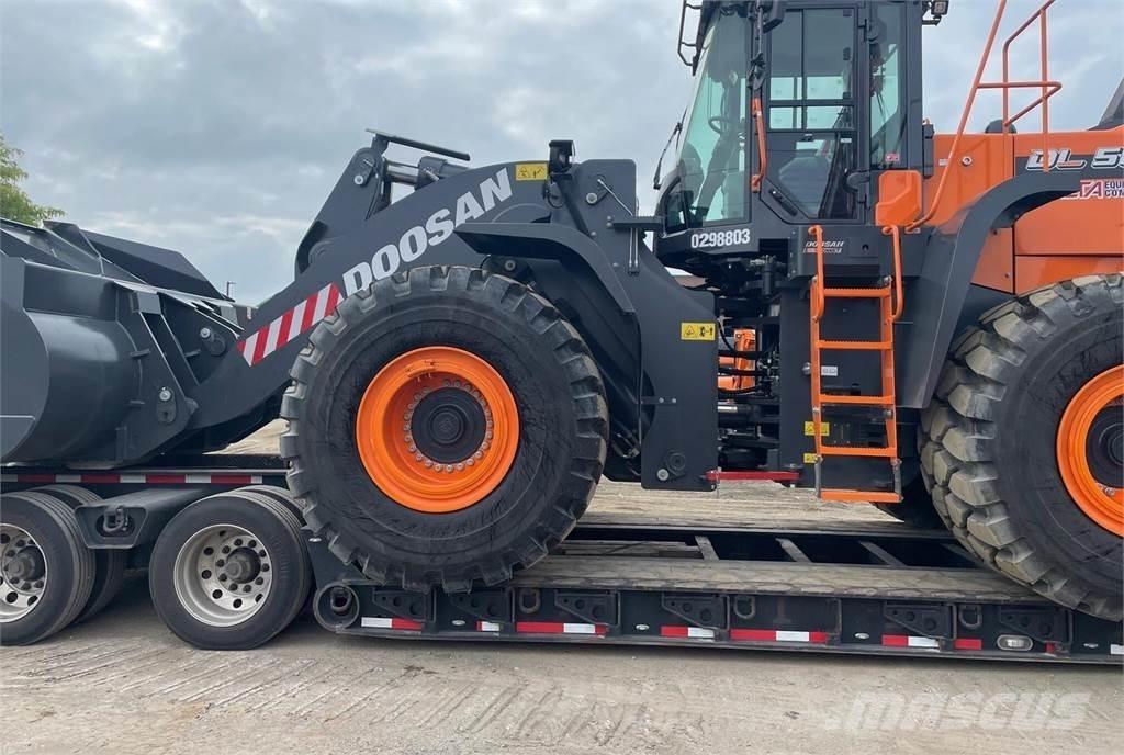 Develon DL580-7  휠로우더