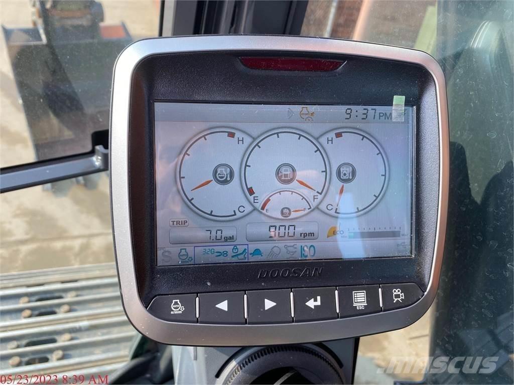 Develon DX180 LC-5 대형 굴삭기 29톤 이상