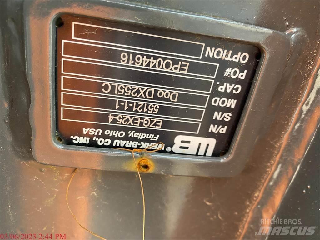 Develon DX255 LC-7 대형 굴삭기 29톤 이상