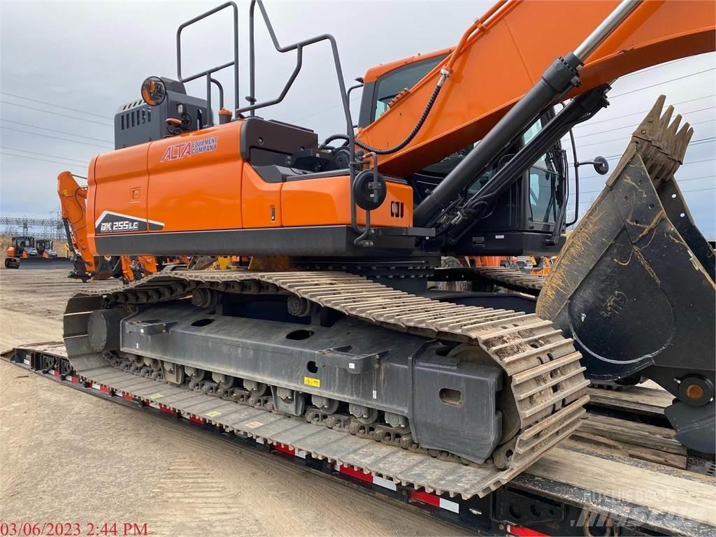 Develon DX255 LC-7 대형 굴삭기 29톤 이상