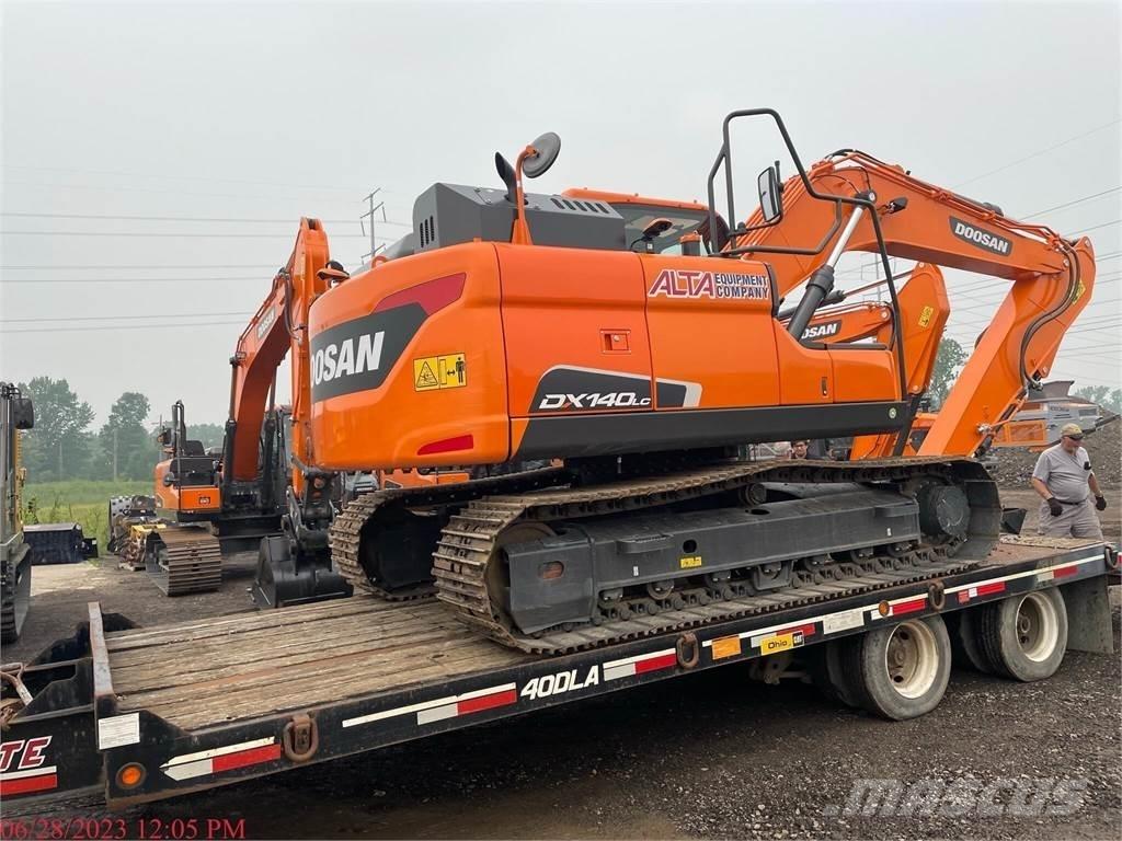 Doosan DX140 LC-5 대형 굴삭기 29톤 이상