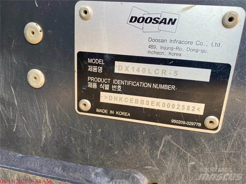 Doosan DX140 LCR-5 도로 굴착기