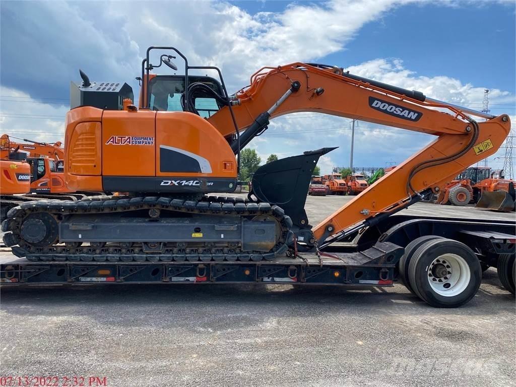 Doosan DX140 LCR-5 대형 굴삭기 29톤 이상
