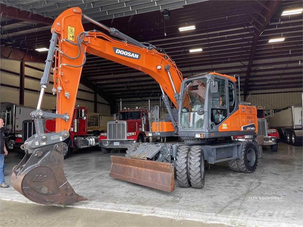 Doosan DX140W-5  휠 굴삭기