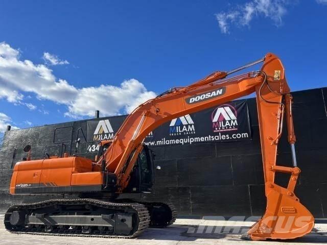 Doosan DX225 LC 대형 굴삭기 29톤 이상