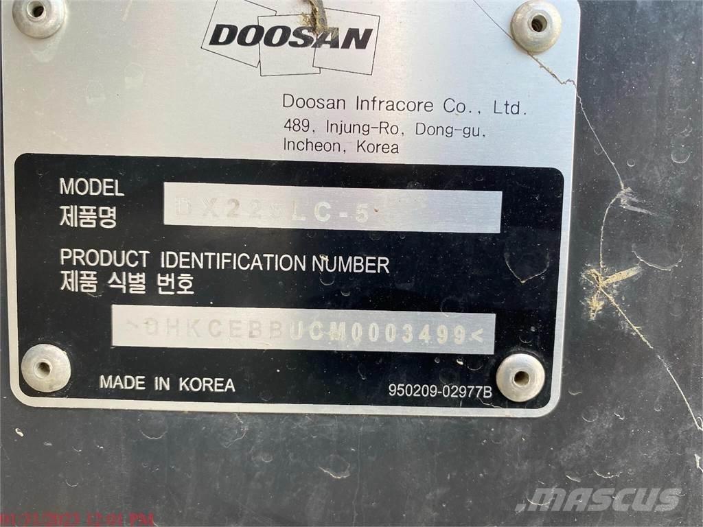 Doosan DX225 LC-5 대형 굴삭기 29톤 이상