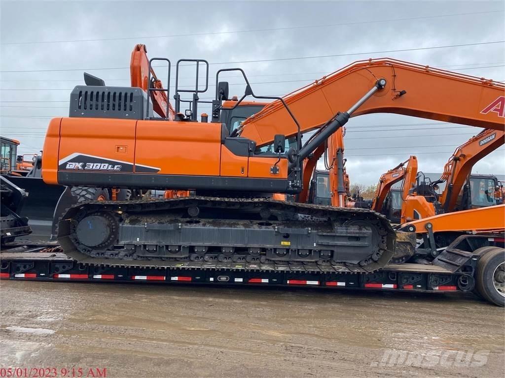 Doosan DX300 LC 대형 굴삭기 29톤 이상