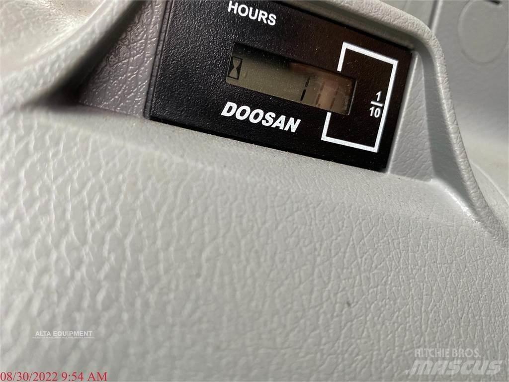 Doosan DX490 LC-5 대형 굴삭기 29톤 이상