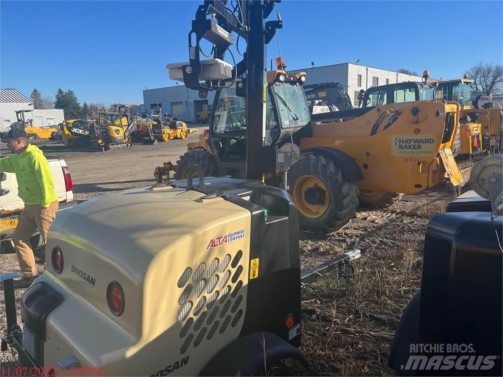 Doosan LCV6 조명타워