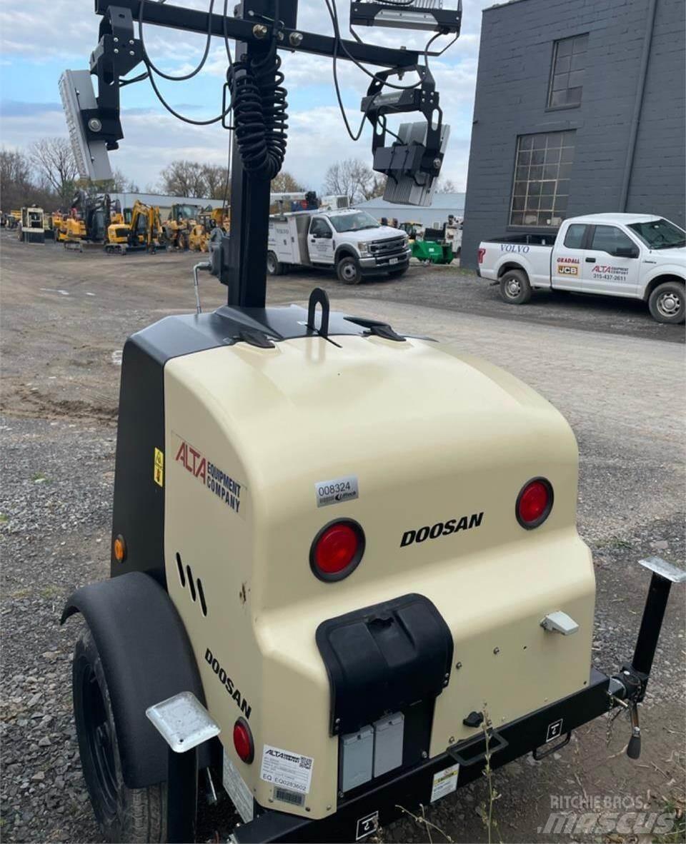 Doosan LCV6 조명타워