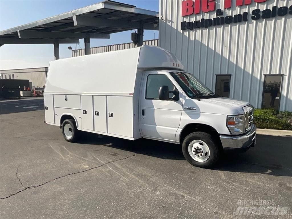 Ford E450 시립/다목적 차량