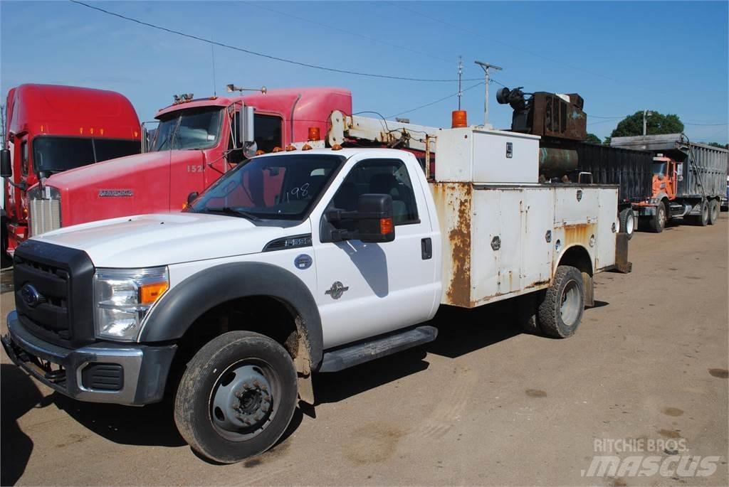 Ford F550 시립/다목적 차량