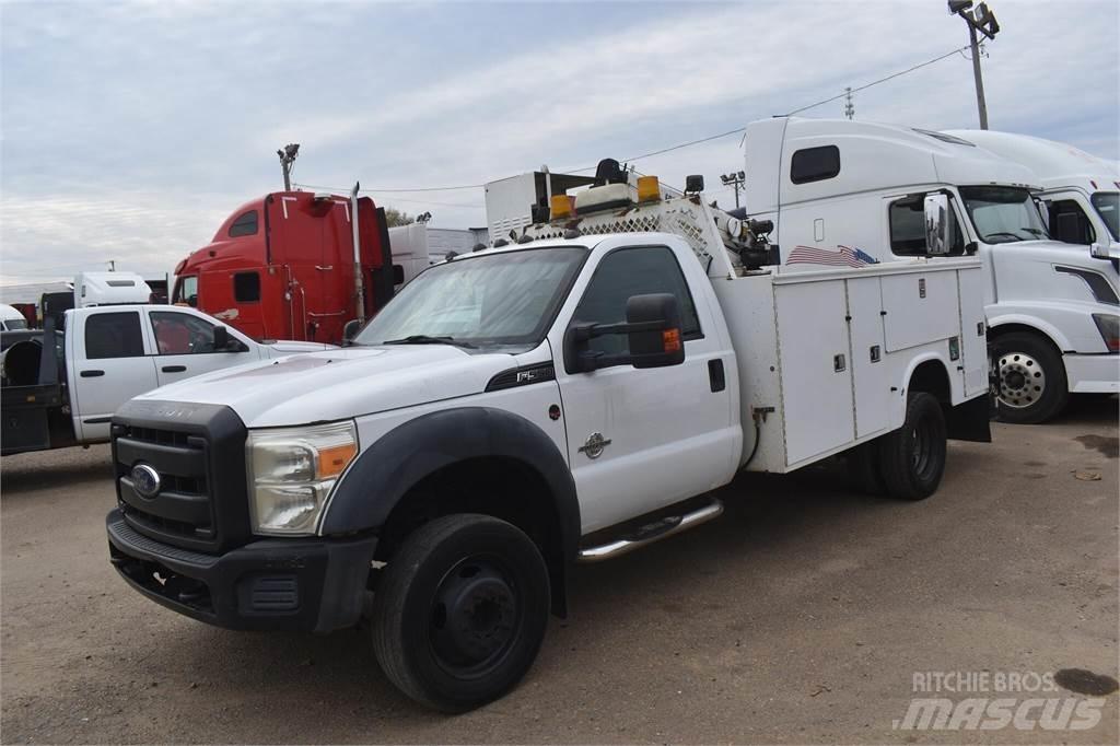 Ford F550 시립/다목적 차량