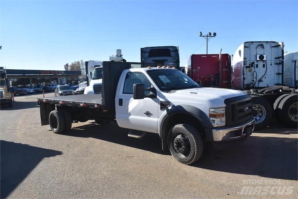 Ford F550 덤프 트럭