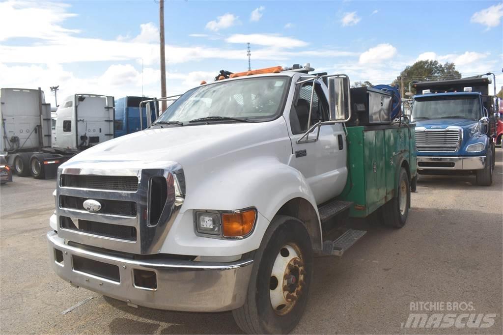 Ford F650 시립/다목적 차량
