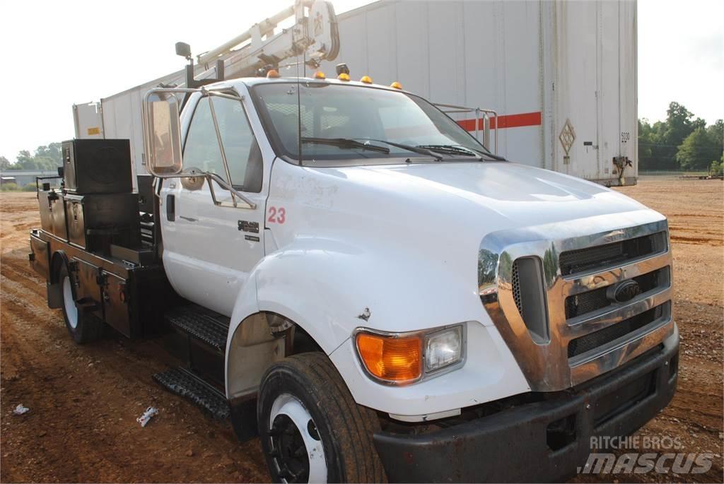 Ford F650 시립/다목적 차량
