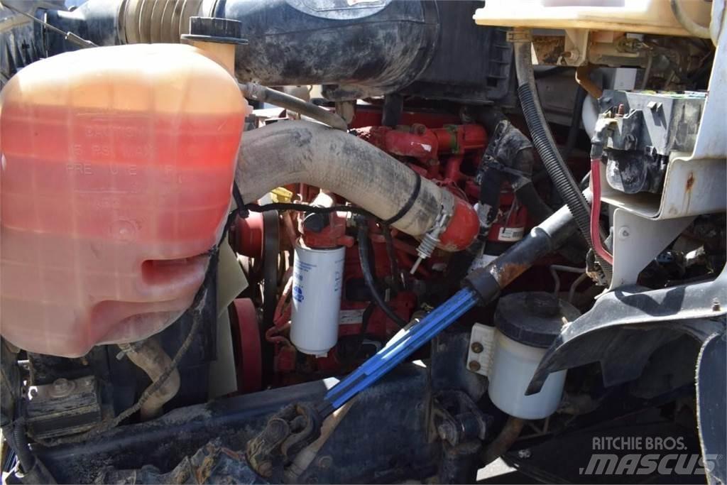 Ford F750 탱커 트럭