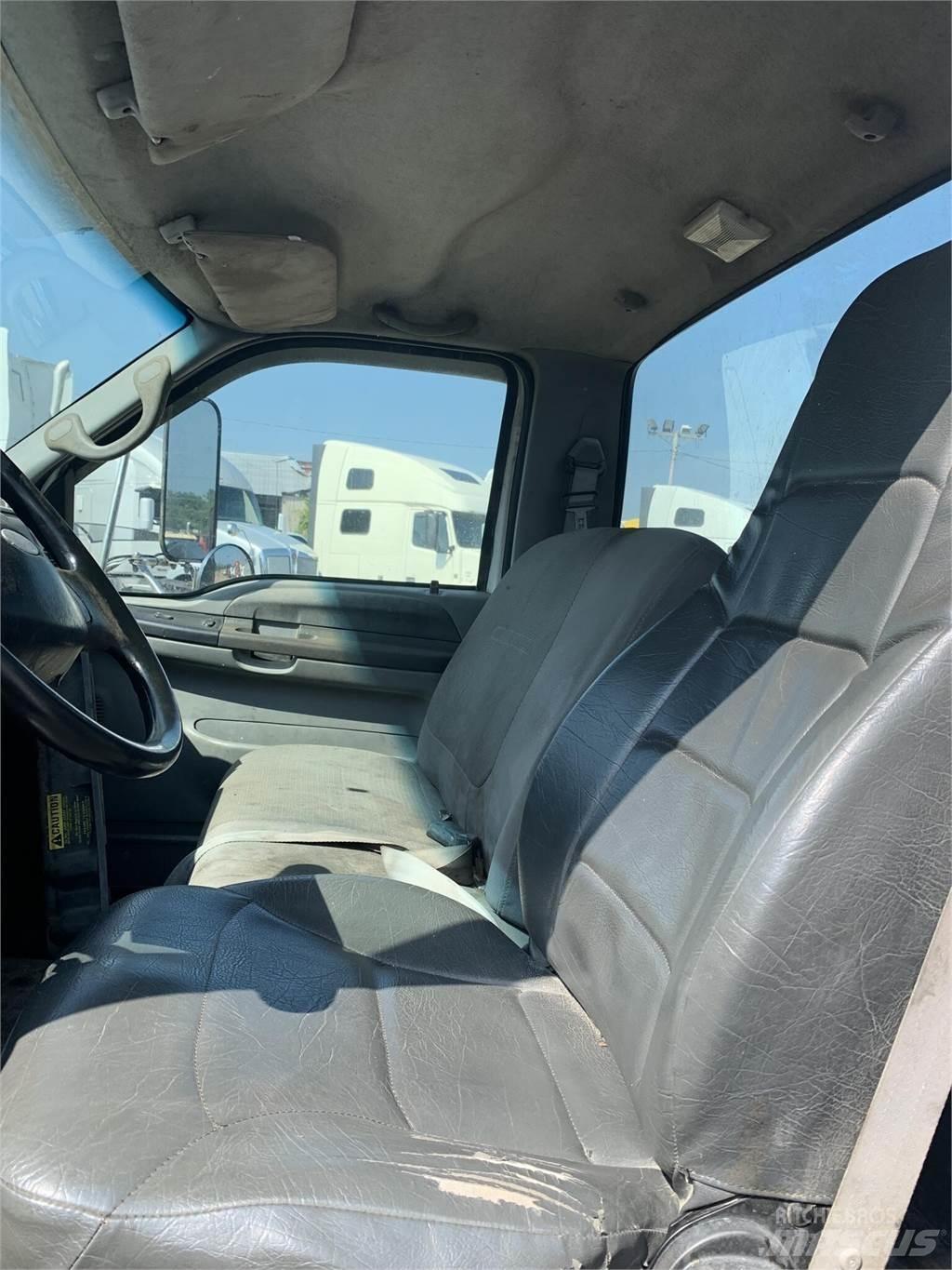 Ford F750 크레인 트럭