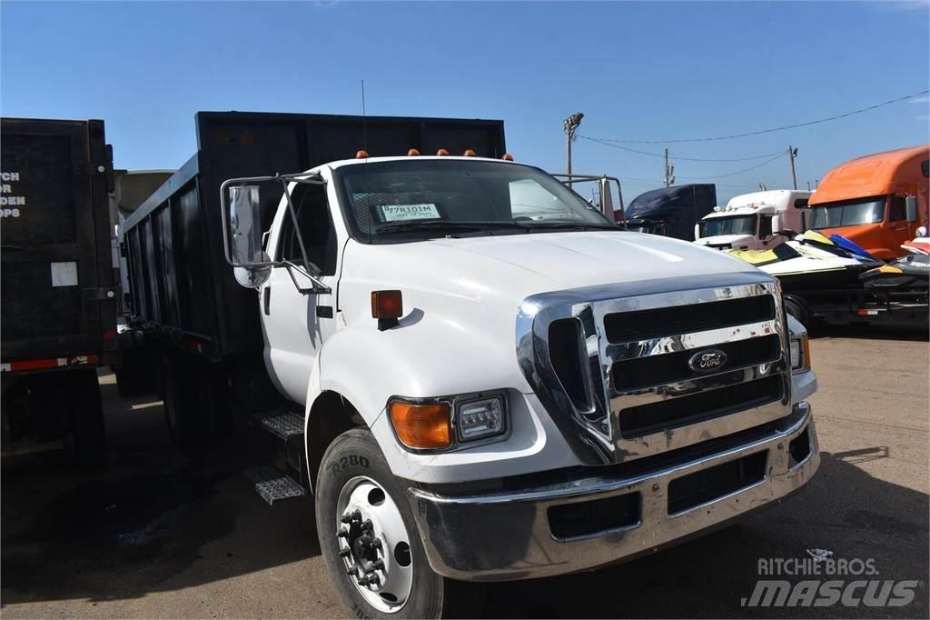 Ford F750 덤프 트럭