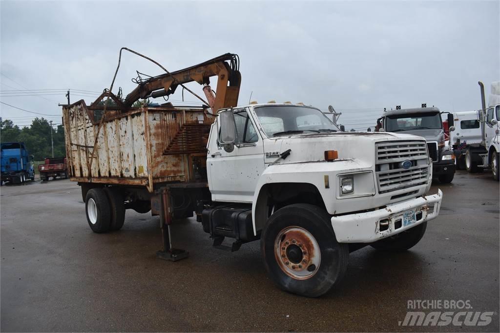 Ford F800 크레인 트럭