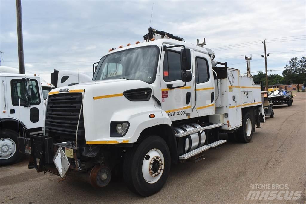 Freightliner 108SD 시립/다목적 차량