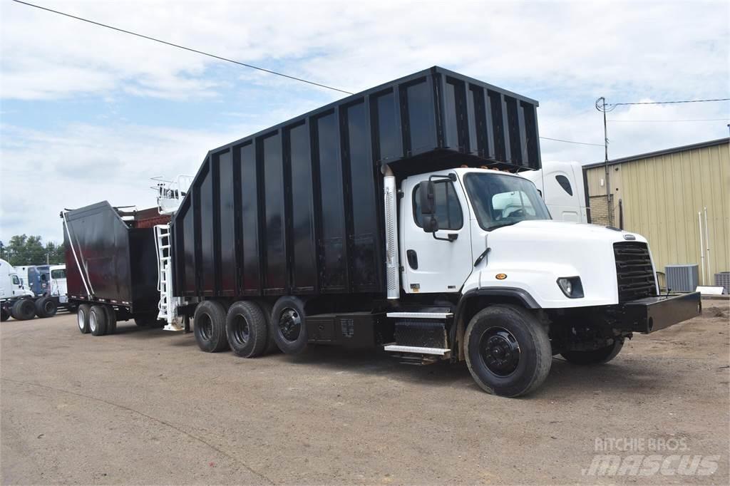 Freightliner 114SD 크레인 트럭
