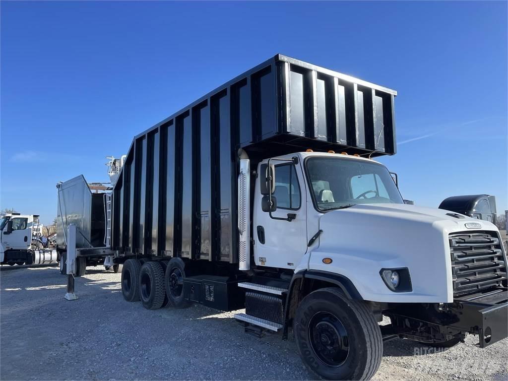 Freightliner 114SD 크레인 트럭