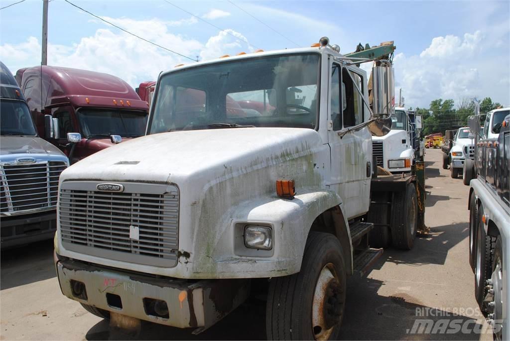Freightliner FL70 크레인 트럭