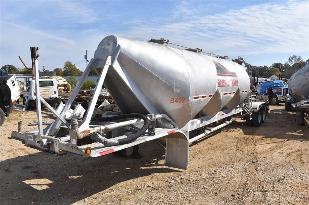 Fruehauf  탱커 트레일러