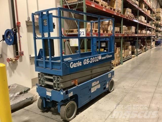 Genie GS2032 가위형 리프트